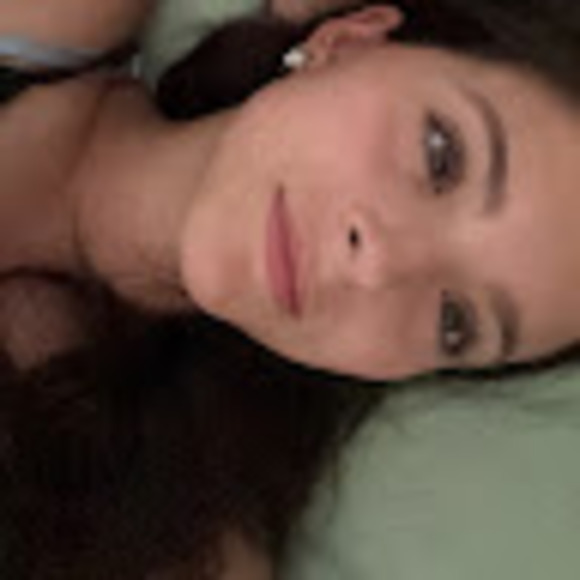 Meet your Posher, Zoe - Picture 1 of 1